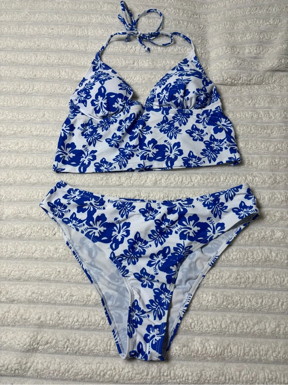 Blue Floral Halter Tankini Bikini Set - Women Swim. NWOT
